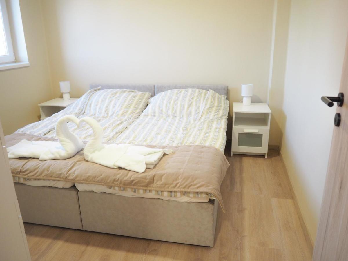 Holiday Apartmanhaz ハルカーニャ エクステリア 写真