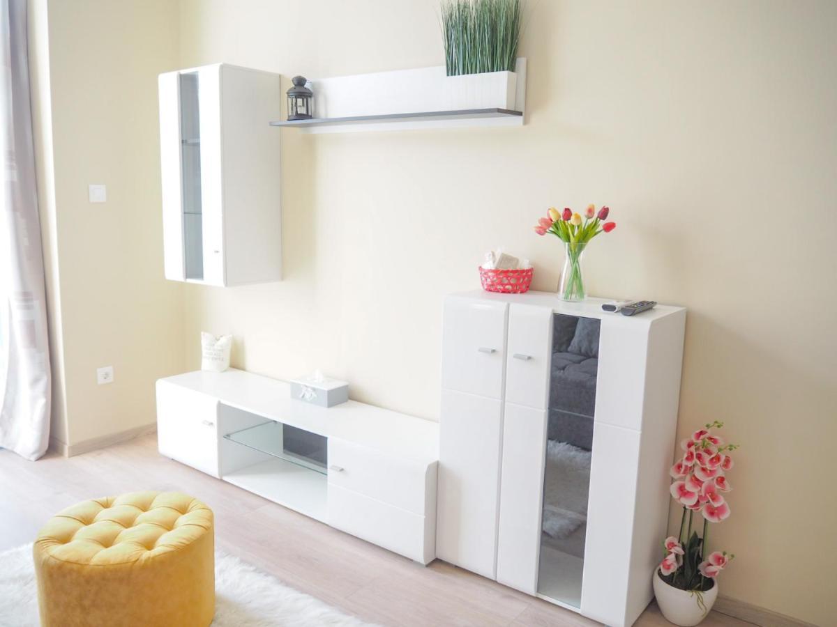 Holiday Apartmanhaz ハルカーニャ エクステリア 写真